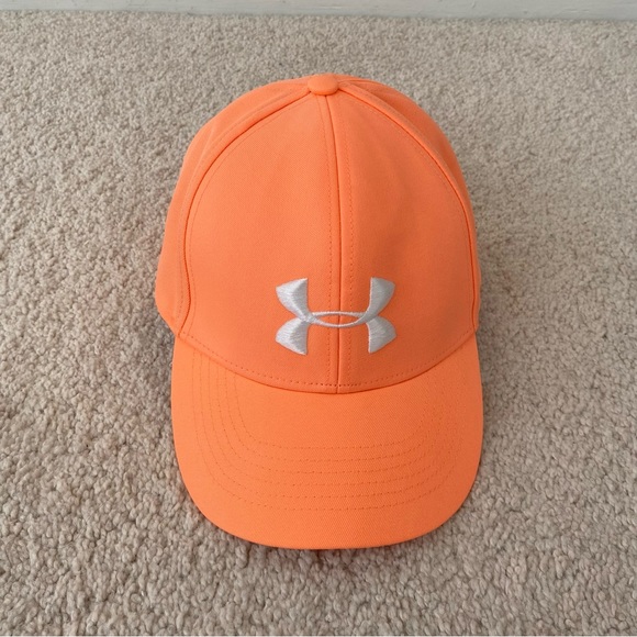 Under Armour Women’s in Orange Hat EUC - Picture 1 of 7